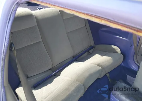 2004 Oldsmobile Alero Gl1 z USA, uszkodzony, nr VIN 1G3NL12FX4C185800